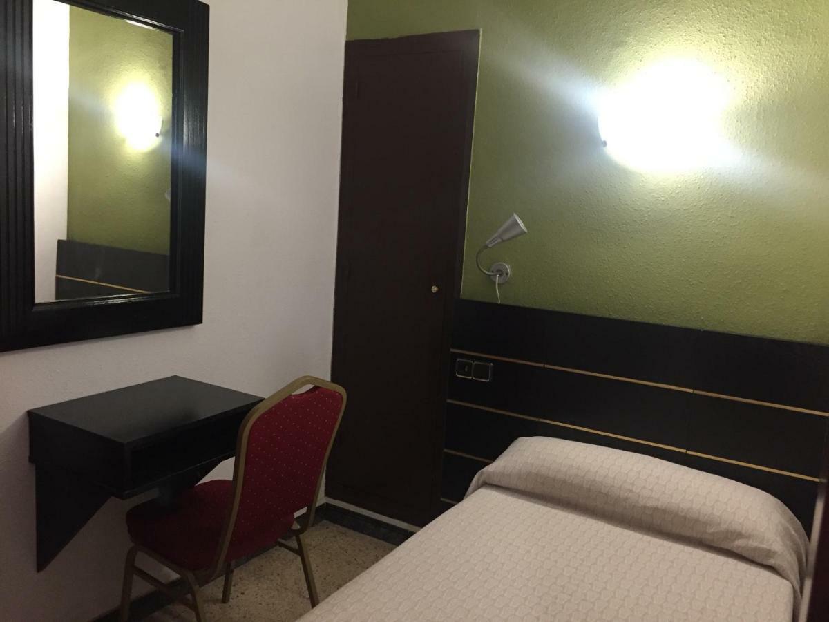 Hotel Proa Astor 滨海略雷特 外观 照片